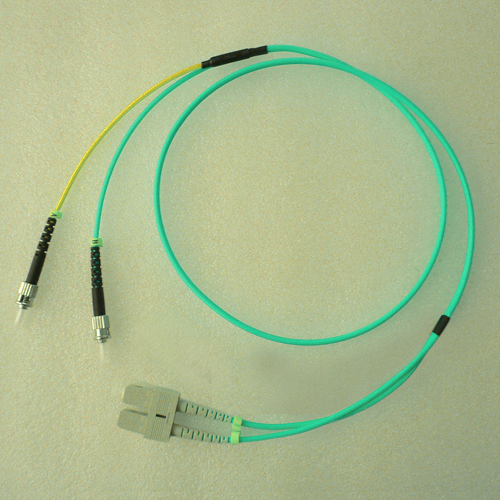 Mode Conditioning Cable ST/UPC to SC/UPC OM4 50/125 Multimode